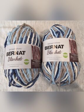 2pc Yarnspirations Bernat Blanket Yarn "Cloudy Sky" 10.5oz/300g/220yds